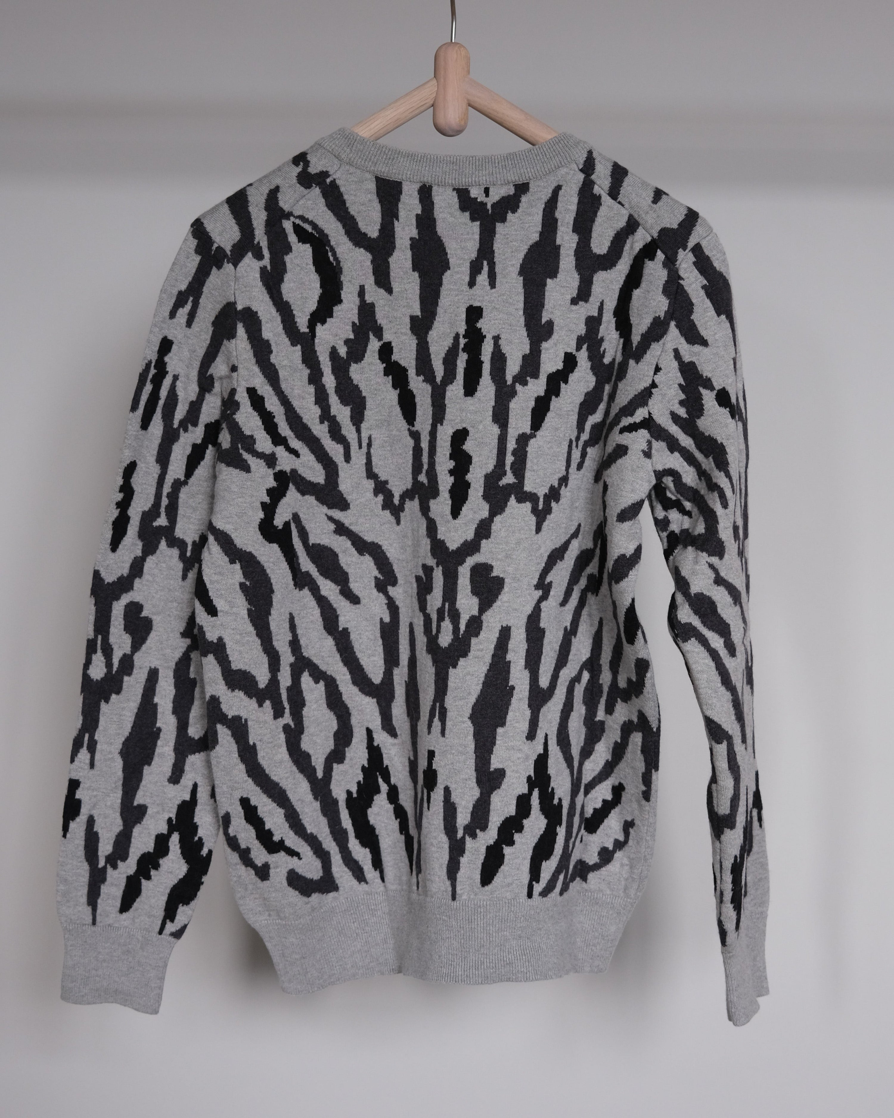 Zebra crewneck knitwear