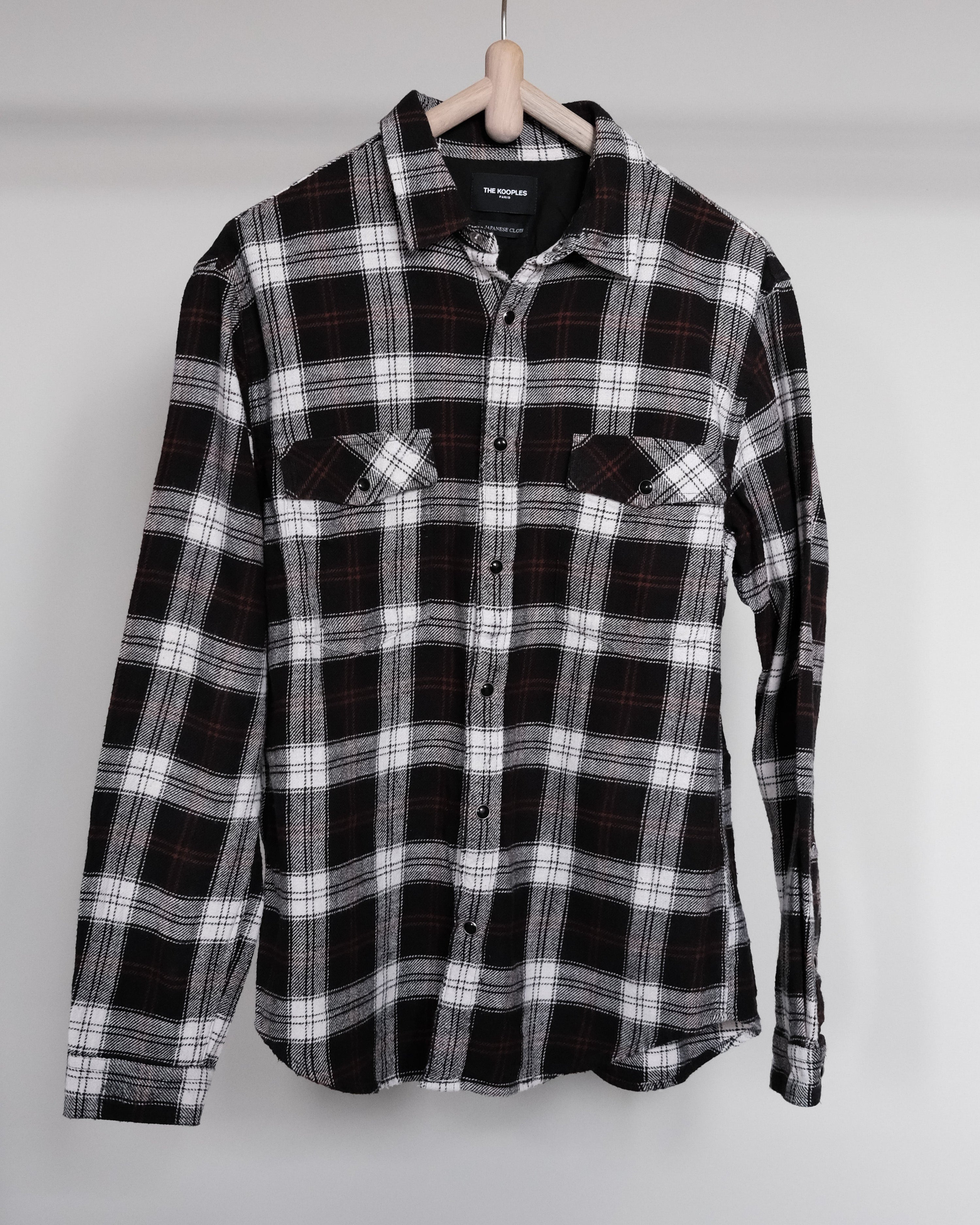 Double pocket checked shirt
