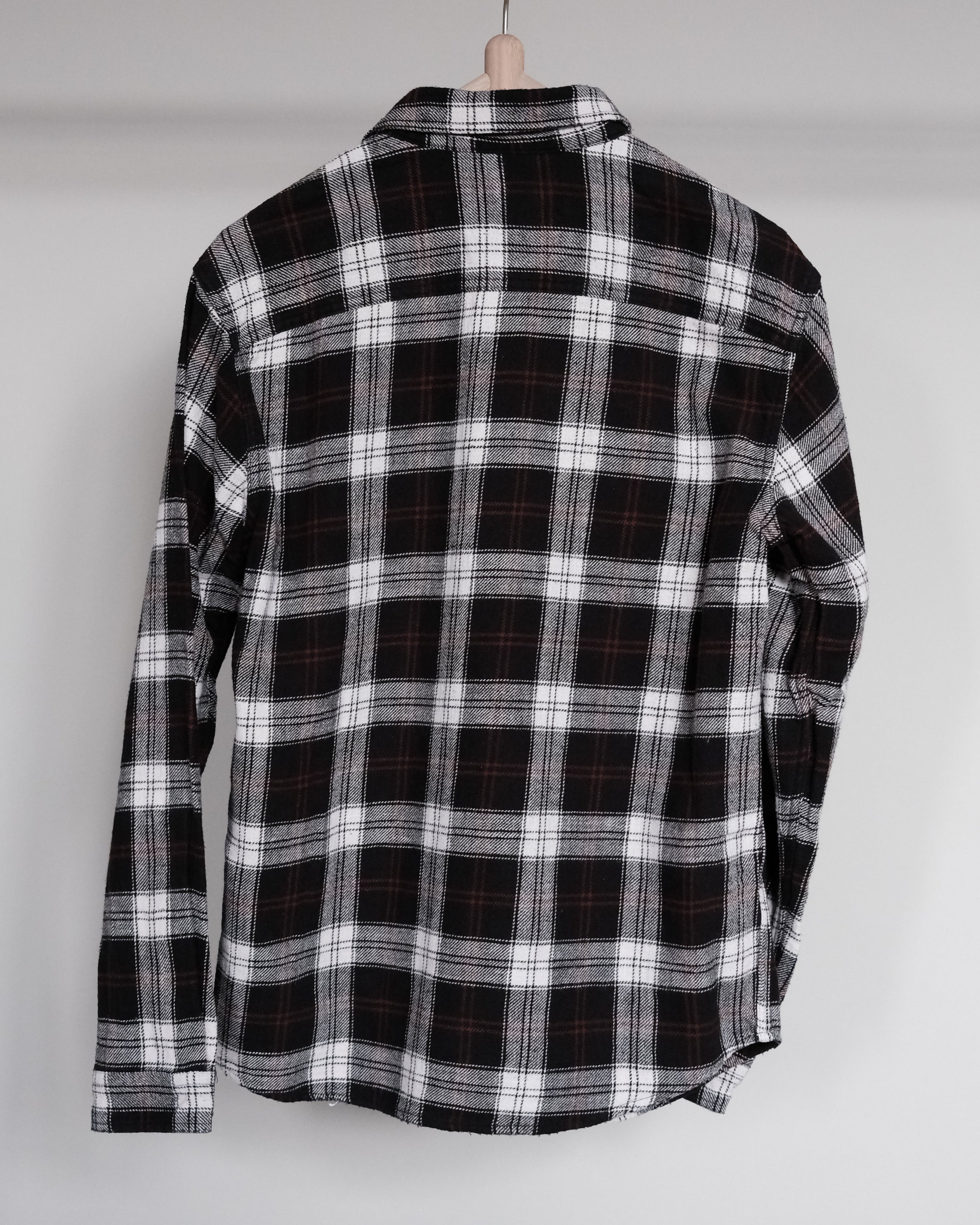 Double pocket checked shirt